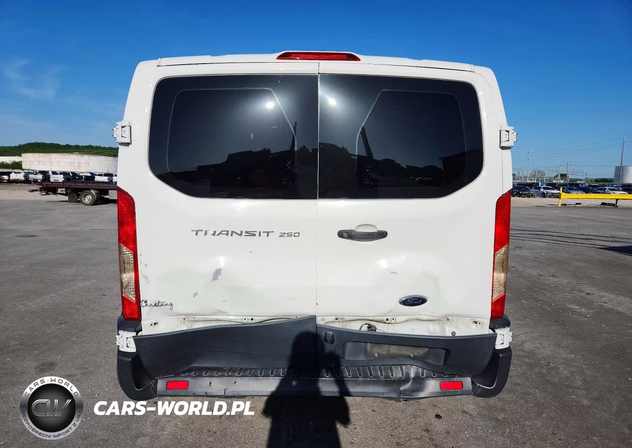 2018 Ford Transit VIN:1FTYR1ZM8JKB32496 - 6