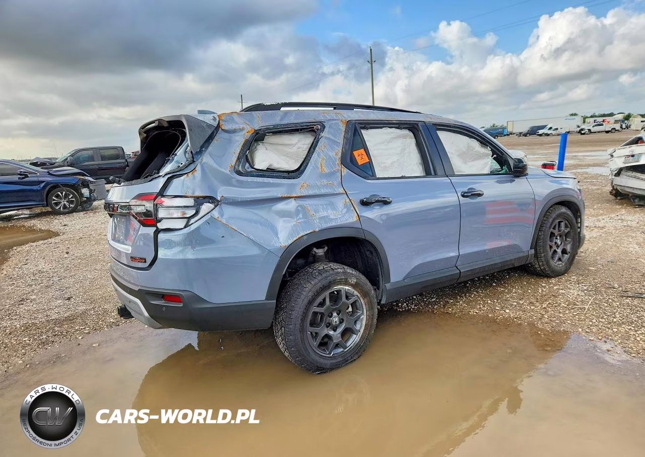 2025 Honda Pilot Trailsport VIN:5FNYG1H61SB146358 - 3