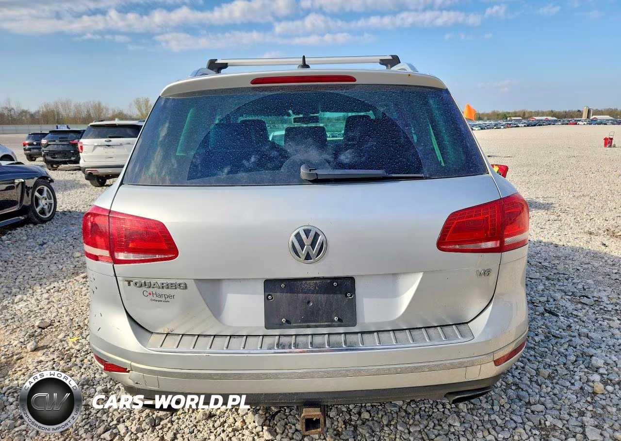 2015 Volkswagen Touareg V6 VIN:WVGEF9BP7FD002831 - 6
