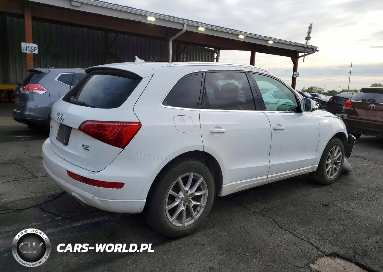 2011 Audi Q5 Premium Plus VIN:WA1LFAFP2BA029979 - 3