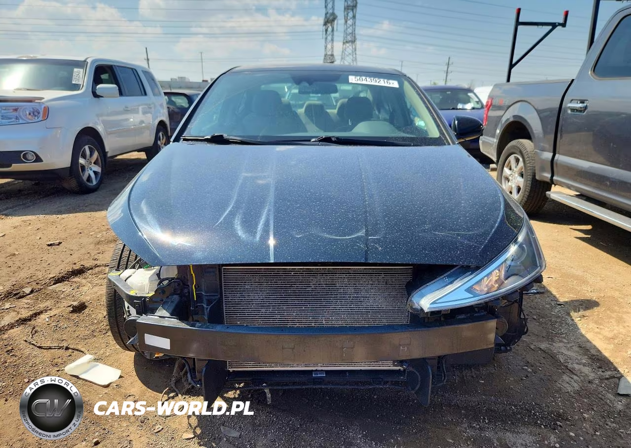 2020 Hyundai Elantra Sel VIN:5NPD84LF9LH521744 - 5