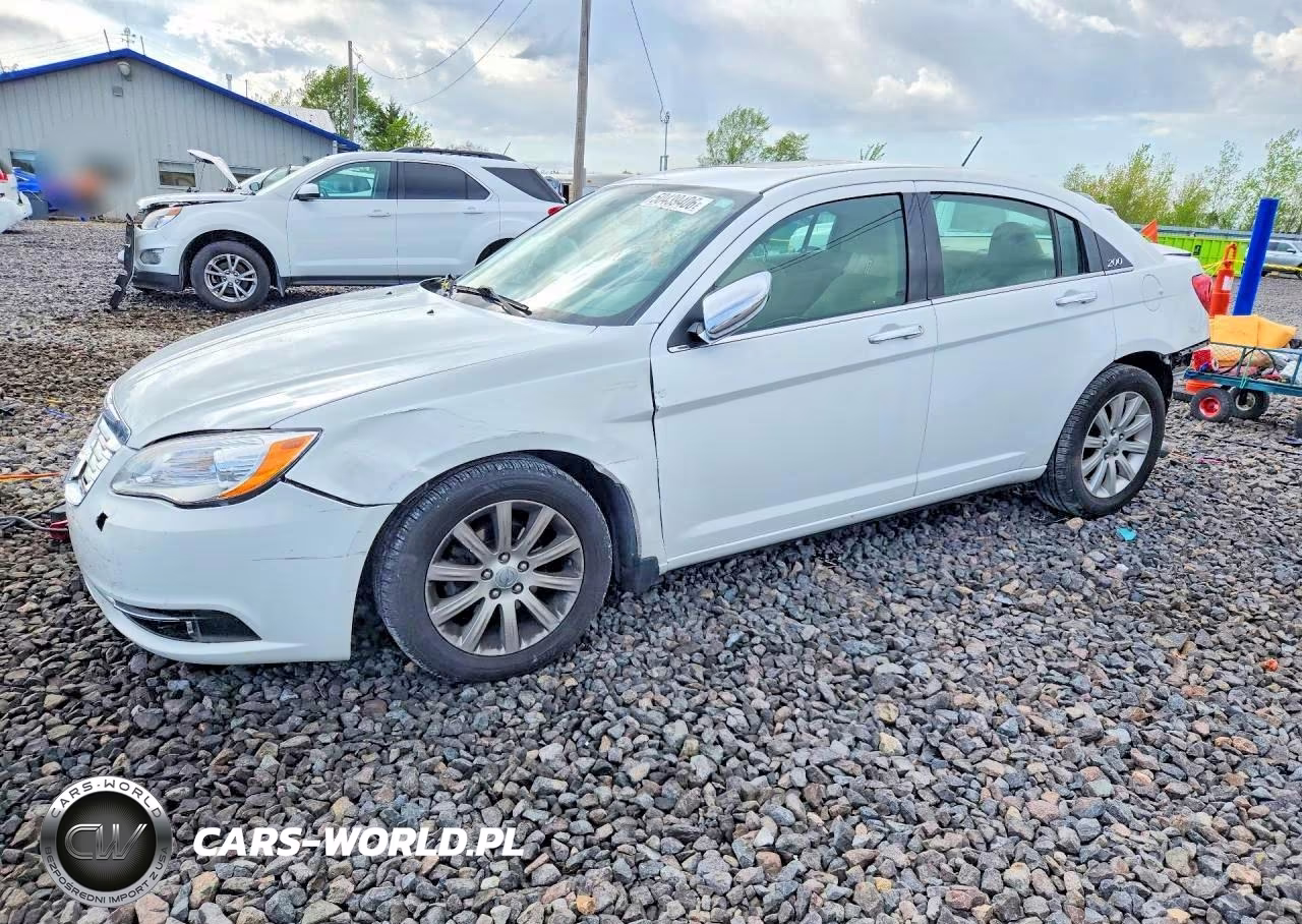 2014 Chrysler 200 Limited – zdjęcie 1 z 12