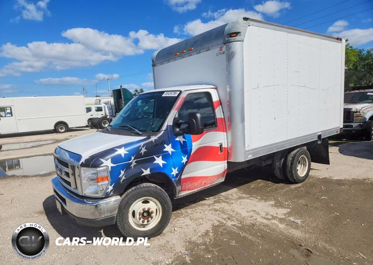 2017 Ford E350 Box Truck