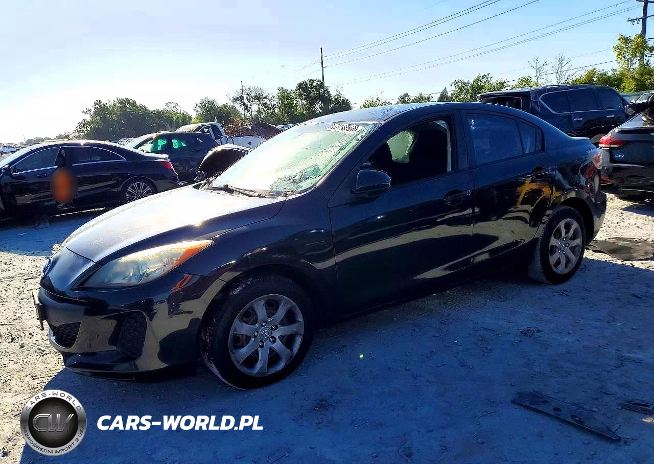 2013 Mazda 3 I