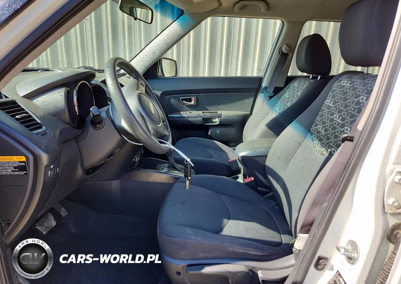 2011 Kia Soul + VIN:KNDJT2A29B7330091 - 7