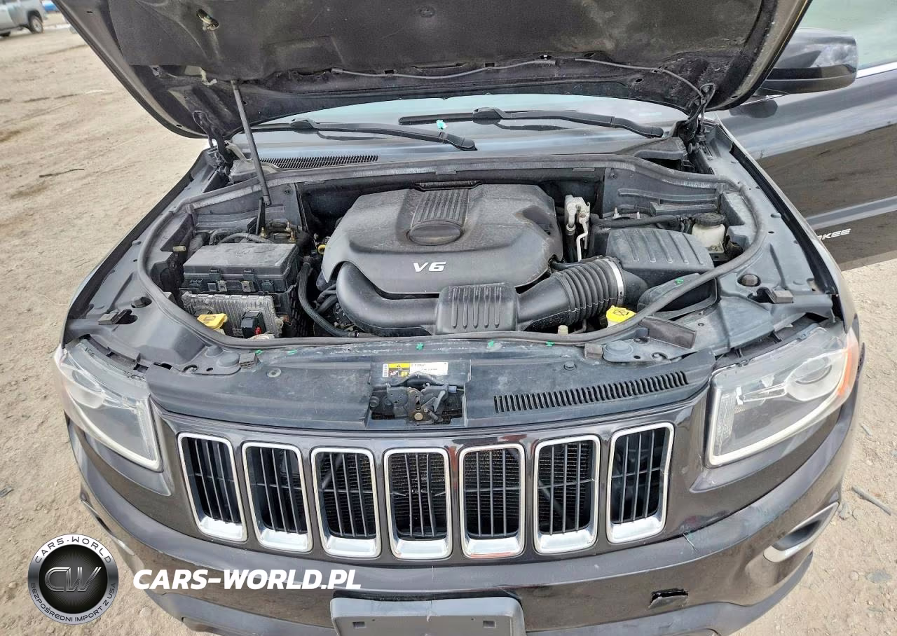 2015 Jeep Grand Cherokee Laredo VIN:1C4RJFAG5FC852371 - 12