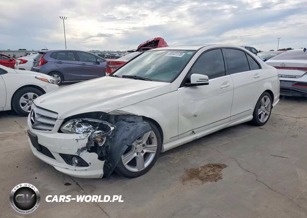2010 Mercedes-Benz C 300