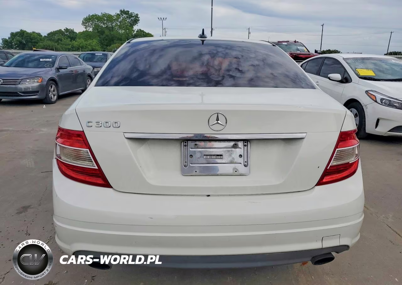 2010 Mercedes-Benz C 300 VIN:WDDGF5EB3AA401578 - 6