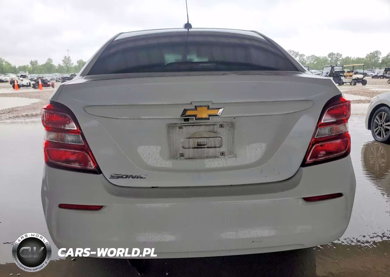 2019 Chevrolet Sonic VIN:1G1JB5SB4K4101086 - 6