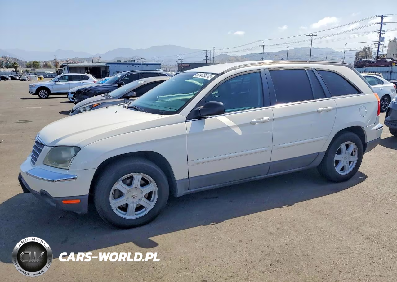 2005 Chrysler Pacifica Touring