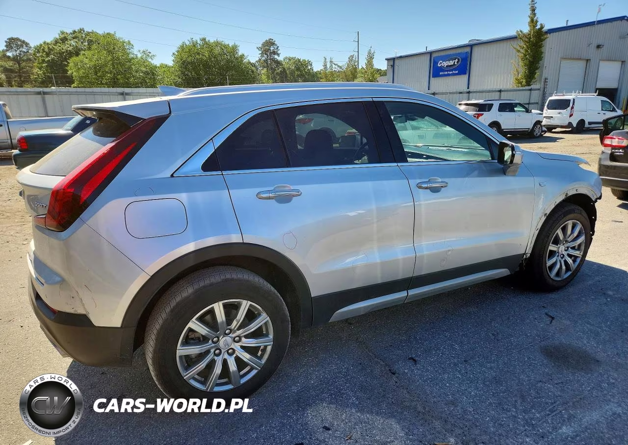 2022 Cadillac Xt4 Premium Luxury VIN:1GYFZCR47NF124157 - 3
