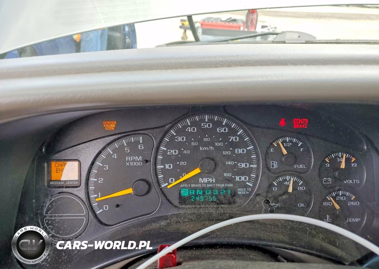 2000 Chevrolet Suburban K1500 VIN:3GNFK16TXYG211510 - 9