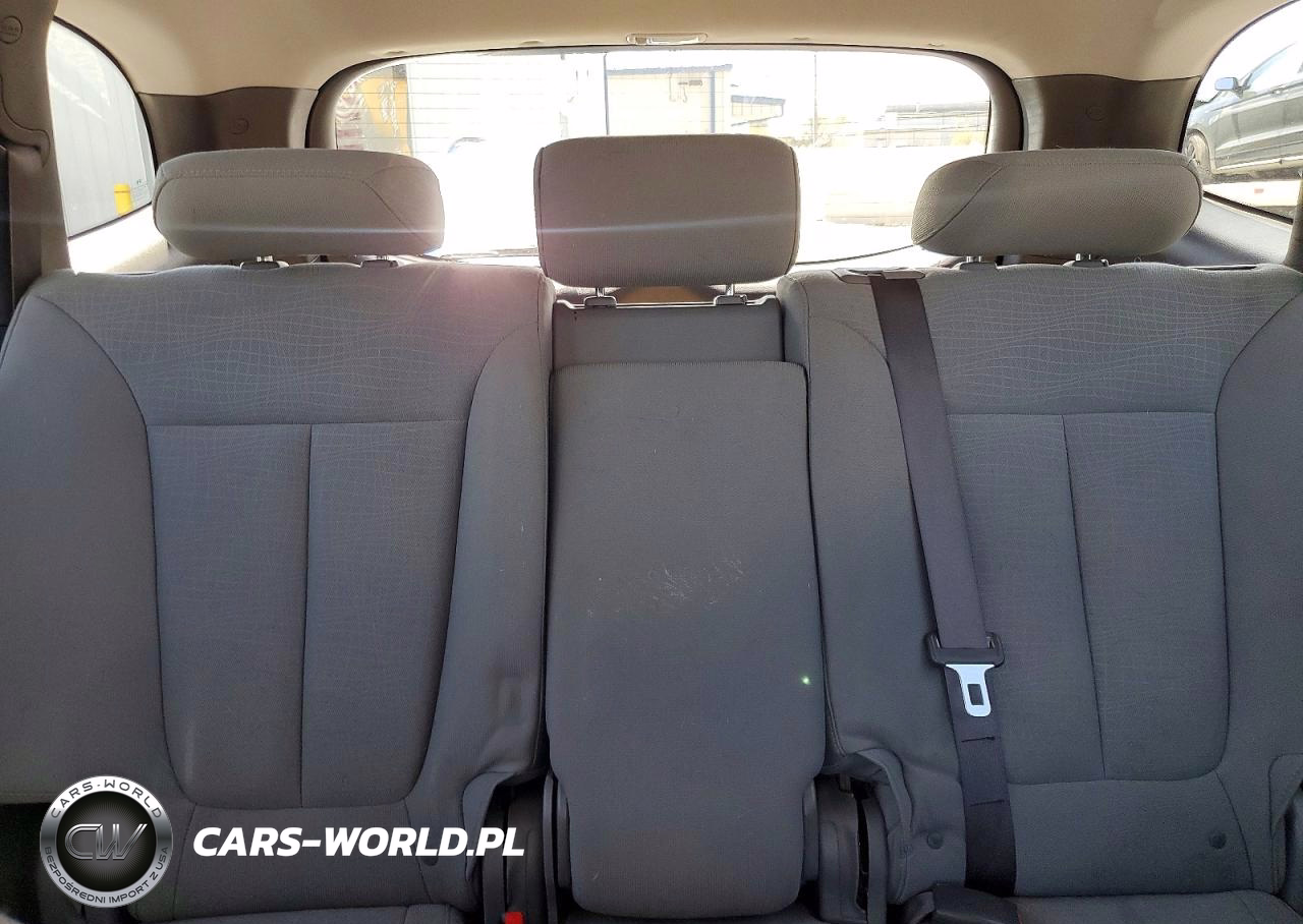 2010 Hyundai Santa Fe Gls VIN:5NMSG3AB3AH382824 - 10