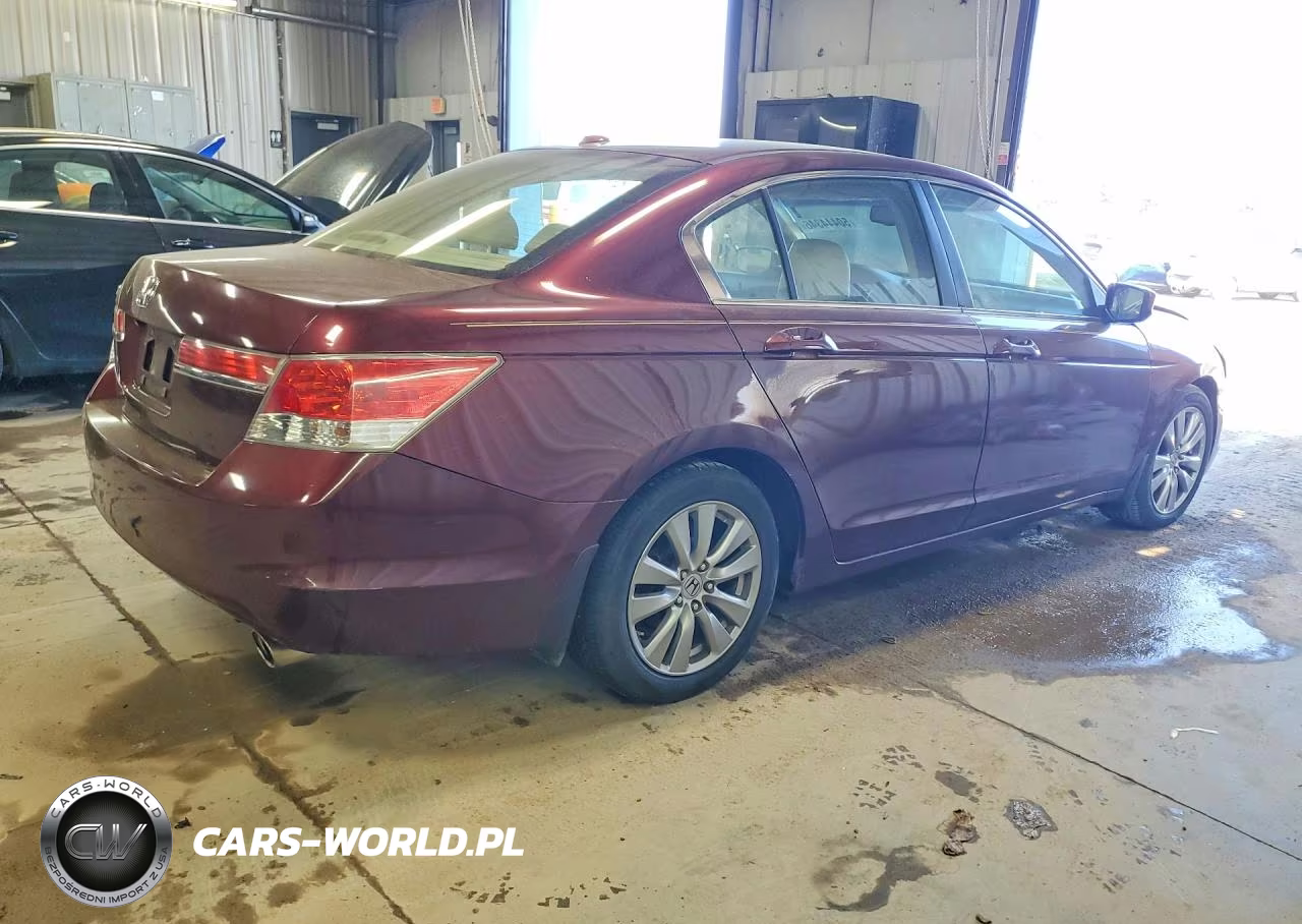 2011 Honda Accord Exl VIN:1HGCP2F82BA103212 - 3