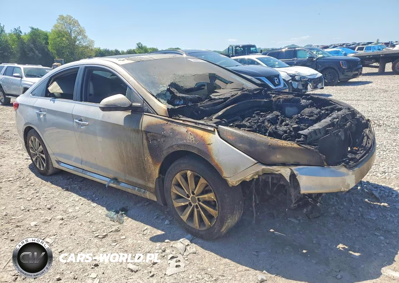 2017 Hyundai Sonata Sport VIN:5NPE34AF2HH452554 - 4