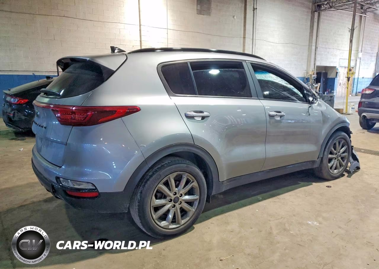 2022 Kia Sportage Nightfall VIN:KNDP63AC8N7021961 - 3