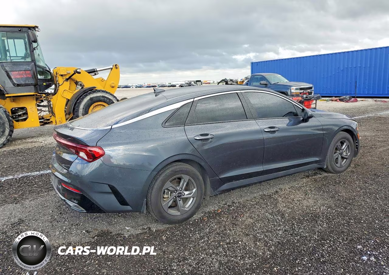 2024 Kia K5 Lxs VIN:5XXG14J26RG247134 - 3