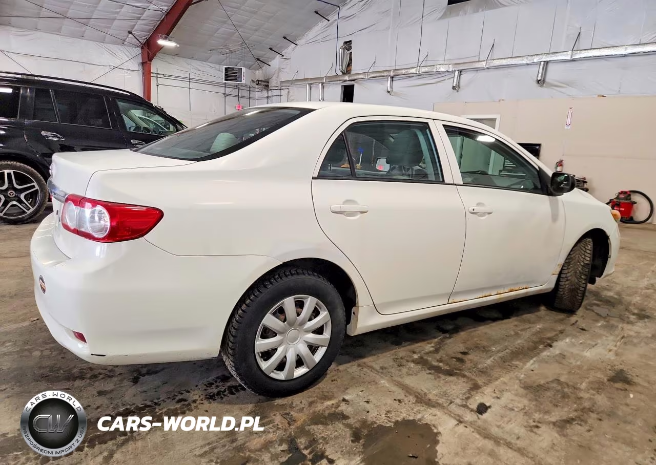 2011 Toyota Corolla Base VIN:2T1BU4EE7BC669206 - 3