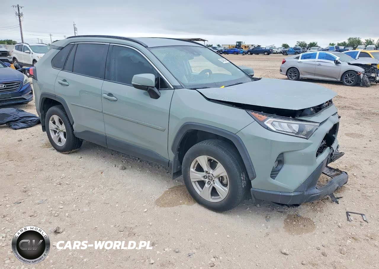2021 Toyota Rav4 Xle VIN:2T3W1RFV8MW171417 - 4