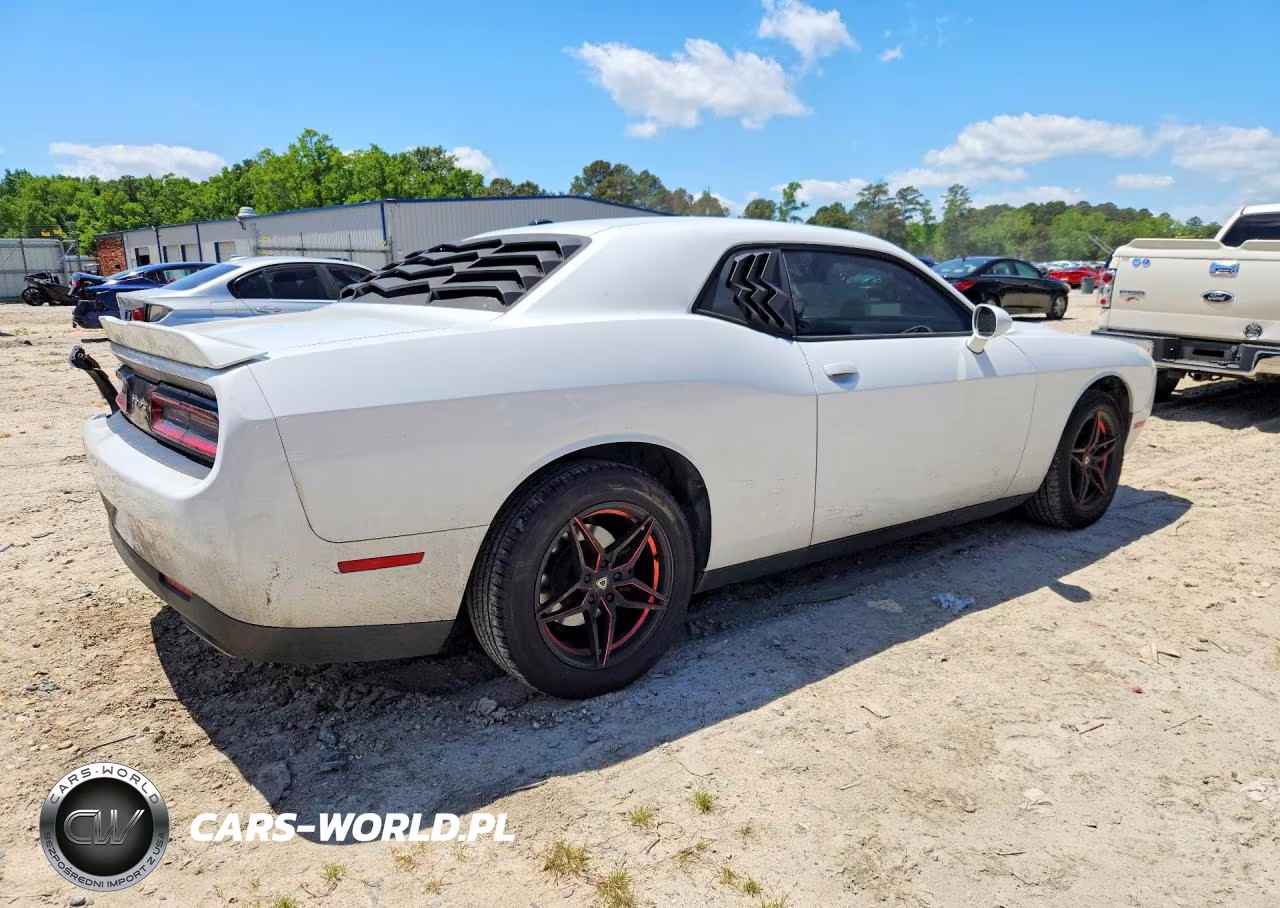 2019 Dodge Challenger Sxt VIN:2C3CDZAG3KH730599 - 3