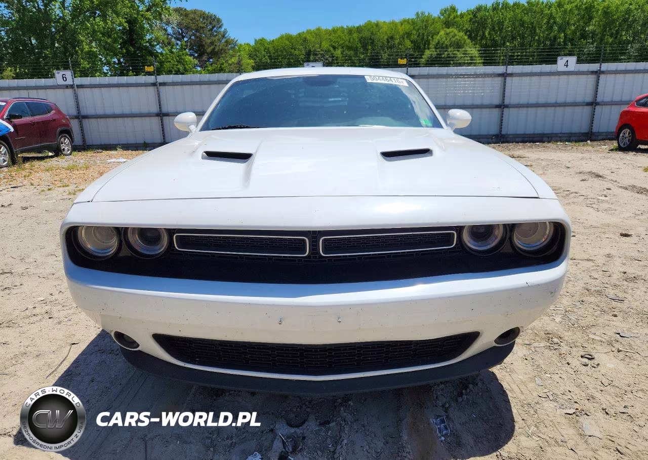 2019 Dodge Challenger Sxt VIN:2C3CDZAG3KH730599 - 5