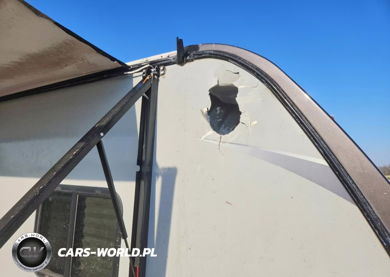2019 Apex By Coachmen 251 Rbk VIN:5ZT2CXPB5KF016158 - 9