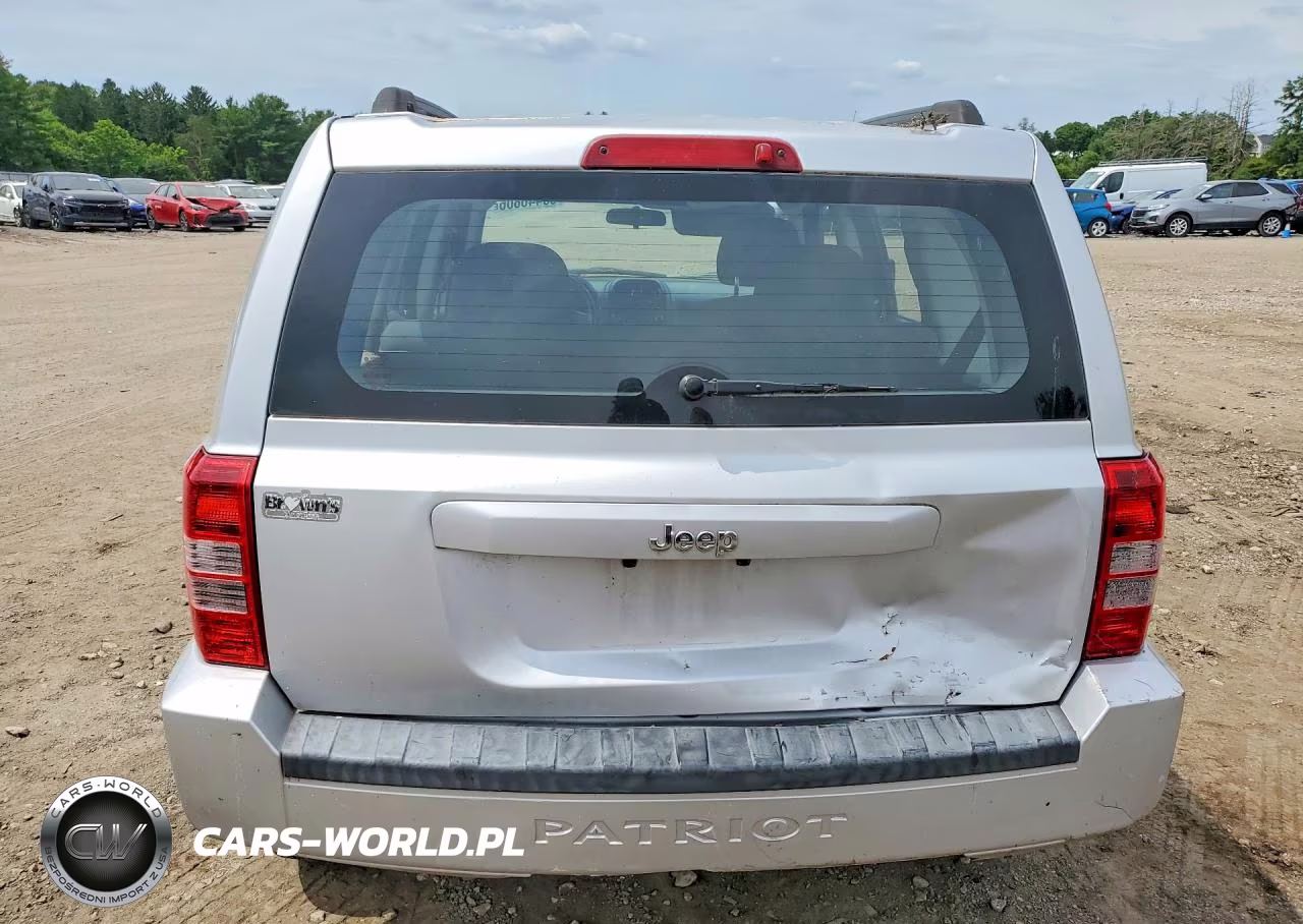2010 Jeep Patriot Sport VIN:1J4NT2GB5AD660104 - 6