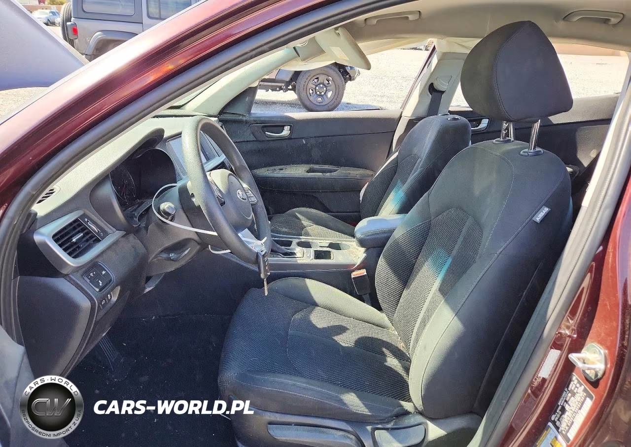 2019 Kia Optima Lx VIN:5XXGT4L36KG370874 - 7