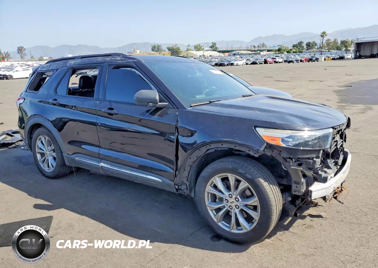 2020 Ford Explorer Xlt VIN:1FMSK7DHXLGA70592 - 4