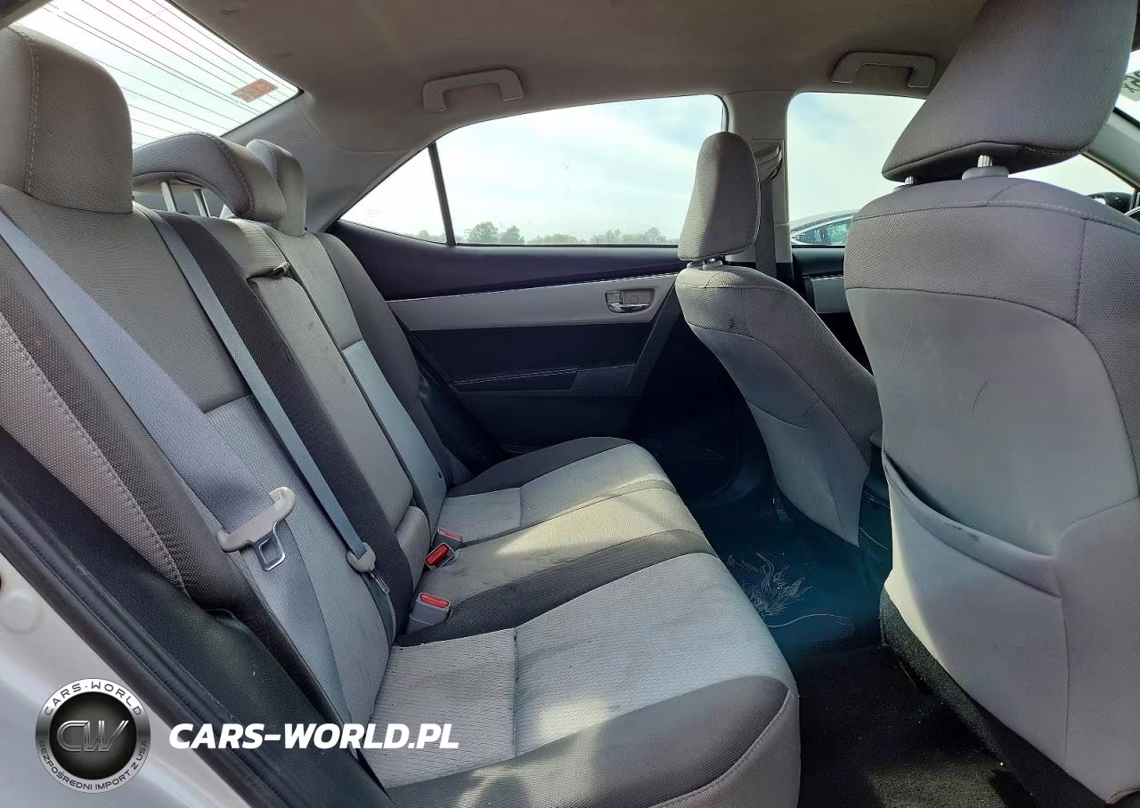 2017 Toyota Corolla Le VIN:5YFBURHE9HP670665 - 10