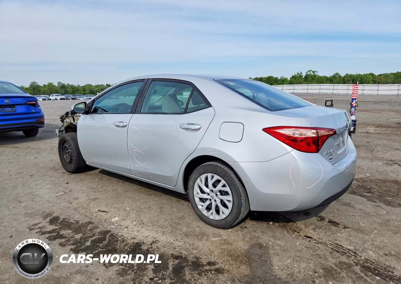 2017 Toyota Corolla Le VIN:5YFBURHE9HP670665 - 2