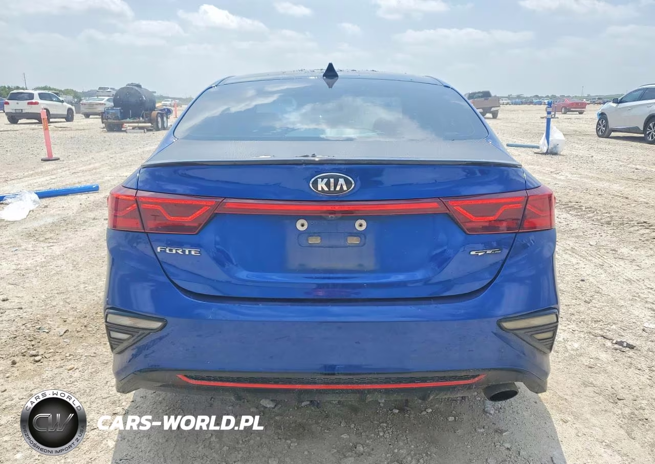 2021 Kia Forte Gt Line VIN:3KPF34AD3ME305516 - 6