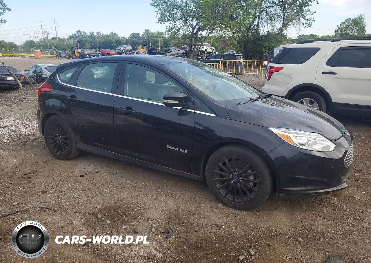 2018 Ford Focus Bev VIN:1FADP3R49JL225964 - 4