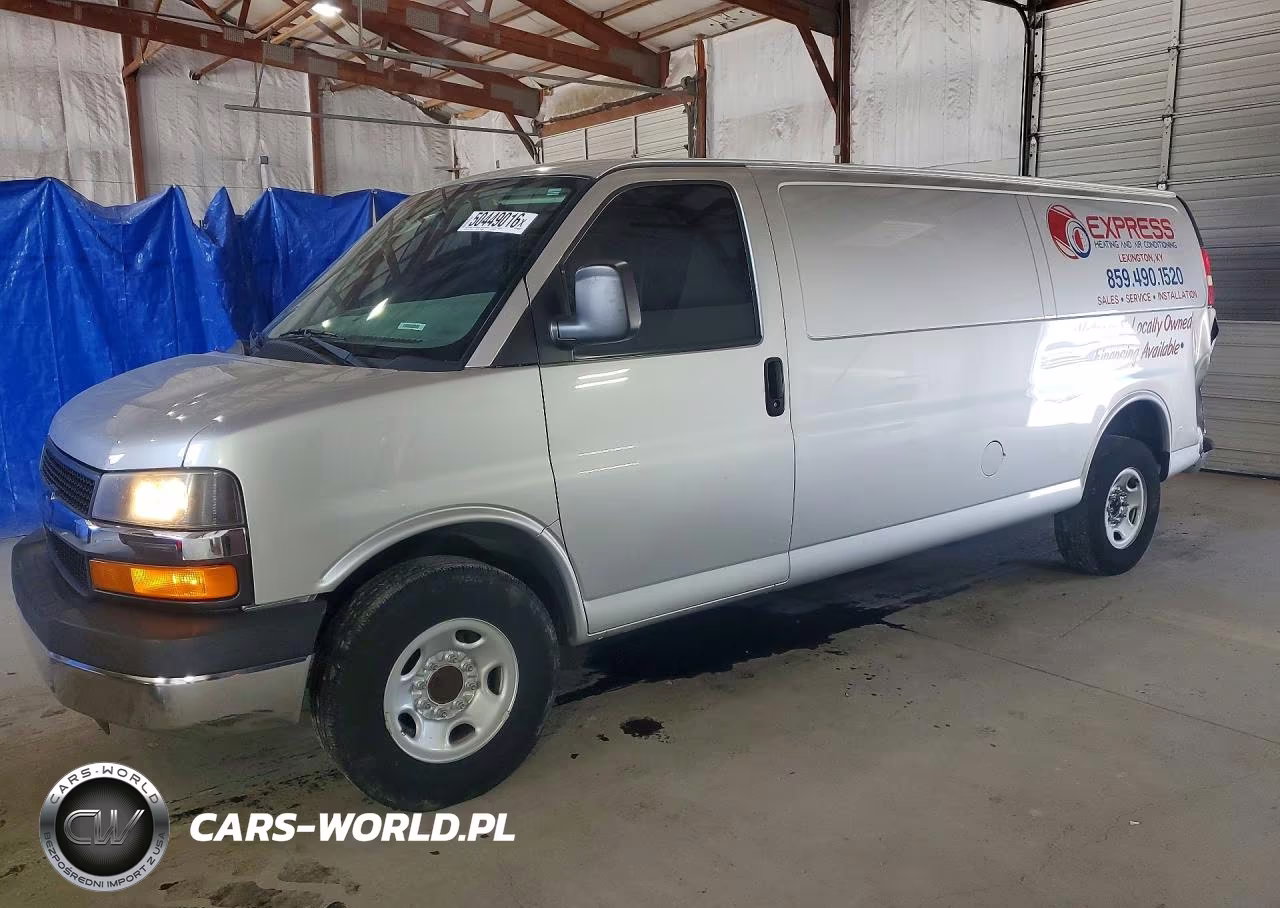 2014 Chevrolet Express 2500 Cargo Delivery Van