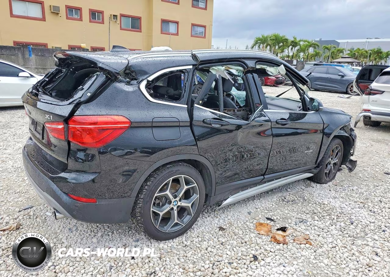 2017 BMW X1 xDrive28I VIN:WBXHT3C34H5F80598 - 3