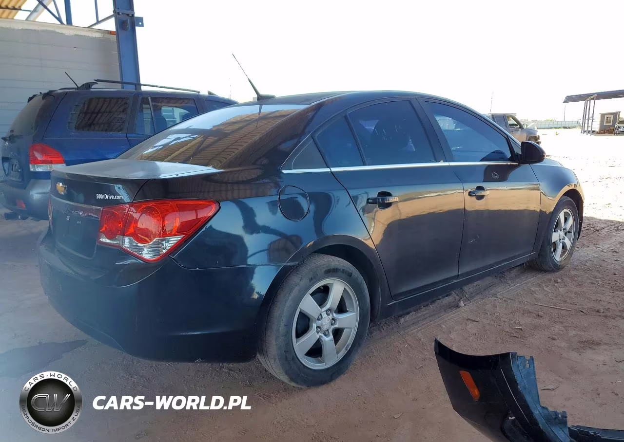 2014 Chevrolet Cruze Lt VIN:1G1PC5SB3E7485744 - 3