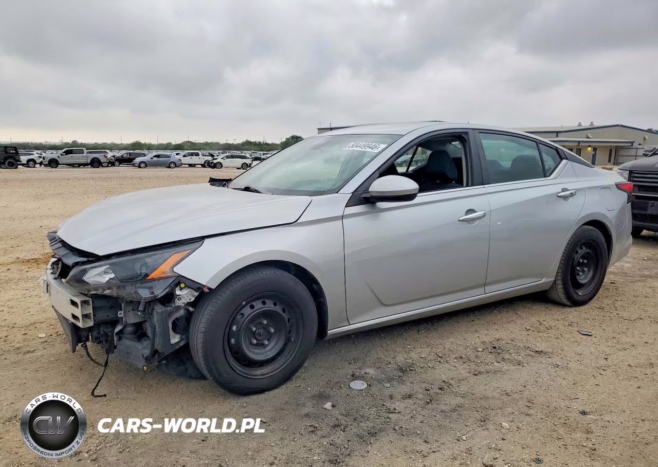 2022 Nissan Altima S