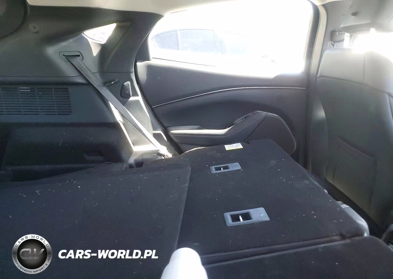 2024 Ford Focus Bev VIN:3FMTK3SU3RMA04686 - 10