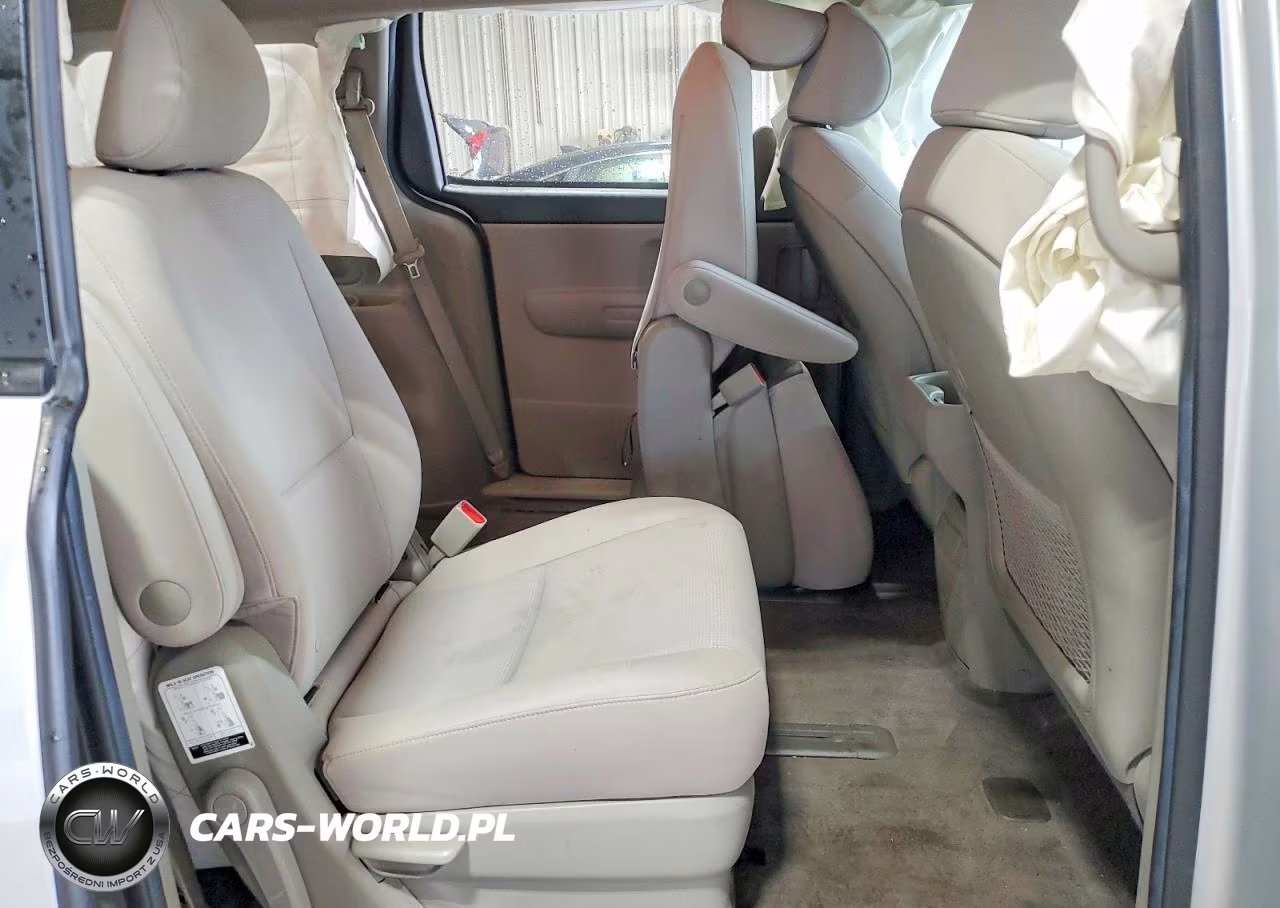 2020 Kia Sedona L VIN:KNDMA5C11L6660324 - 11