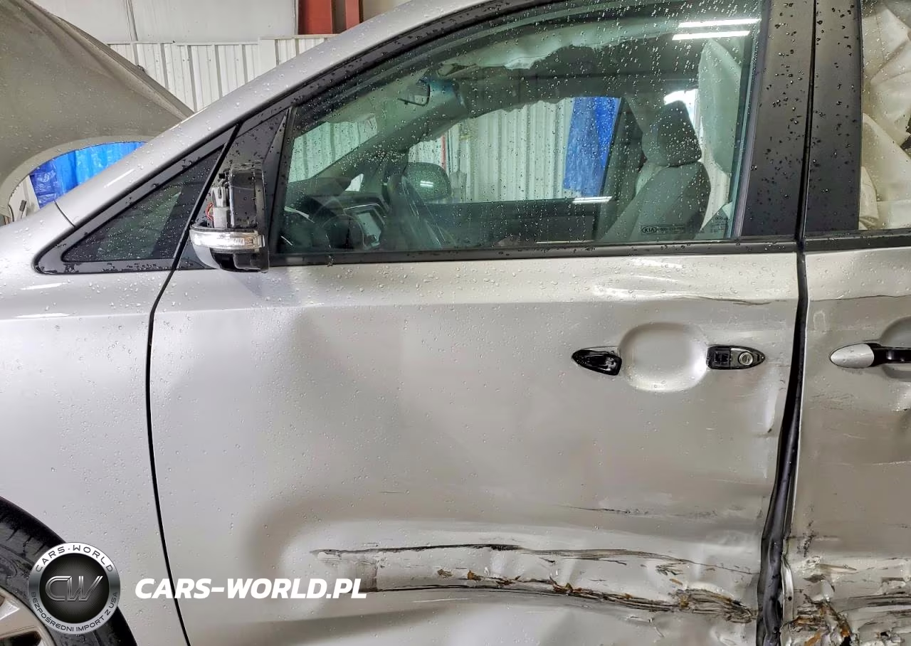 2020 Kia Sedona L VIN:KNDMA5C11L6660324 - 7
