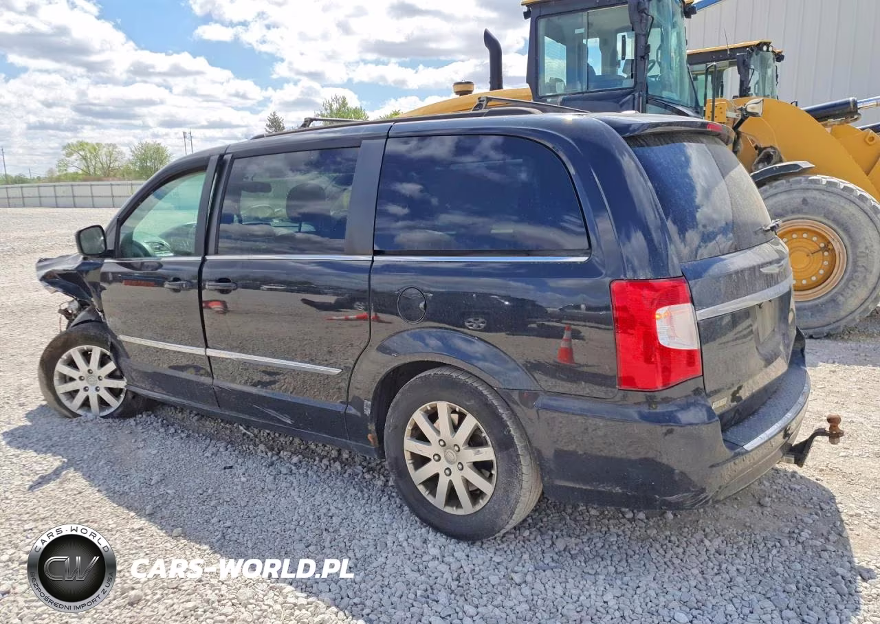 2015 Chrysler Town & Country Touring VIN:2C4RC1BG8FR565562 - 2
