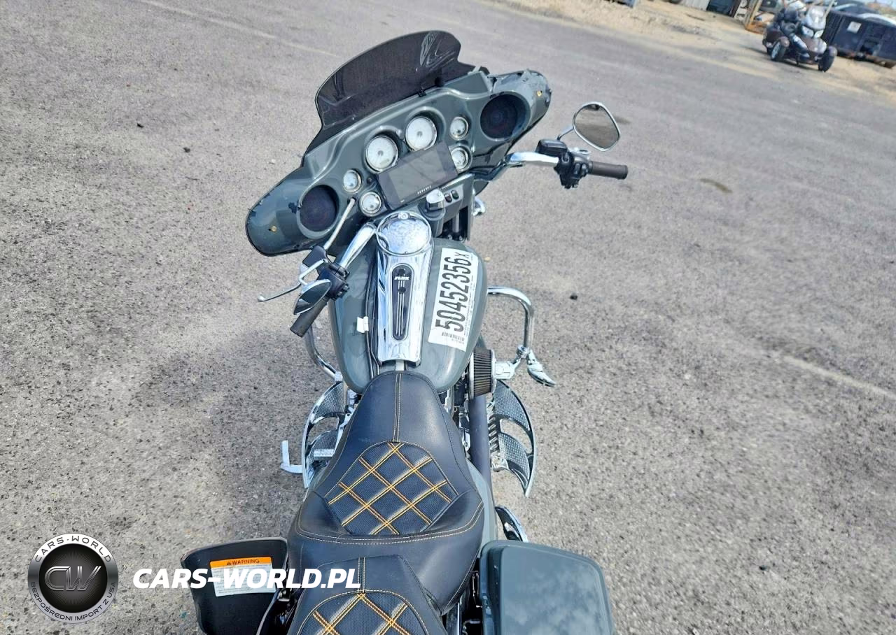 2009 Harley-Davidson Flhx VIN:1HD1KB4149Y646619 - 6