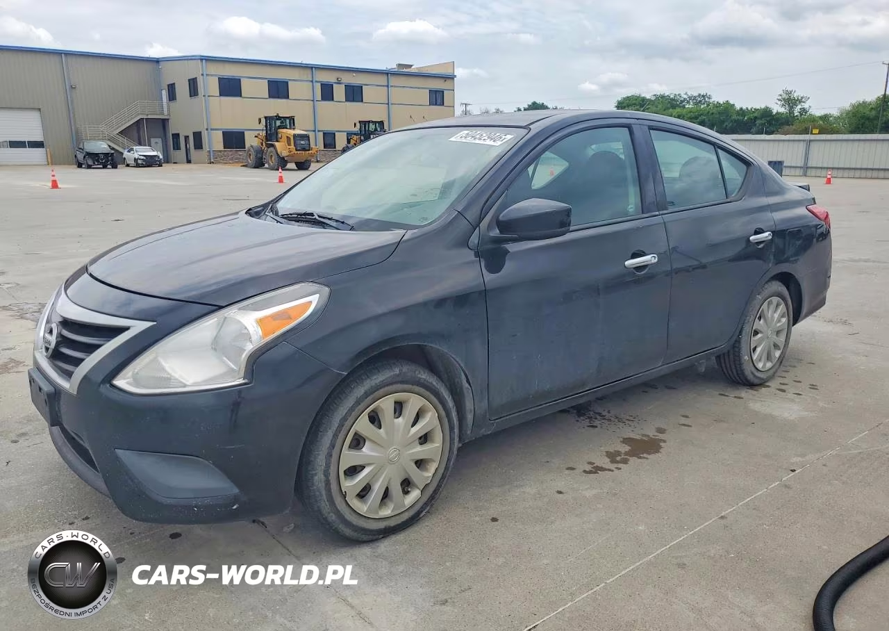 2015 Nissan Versa 1.6 Sv – zdjęcie 1 z 12
