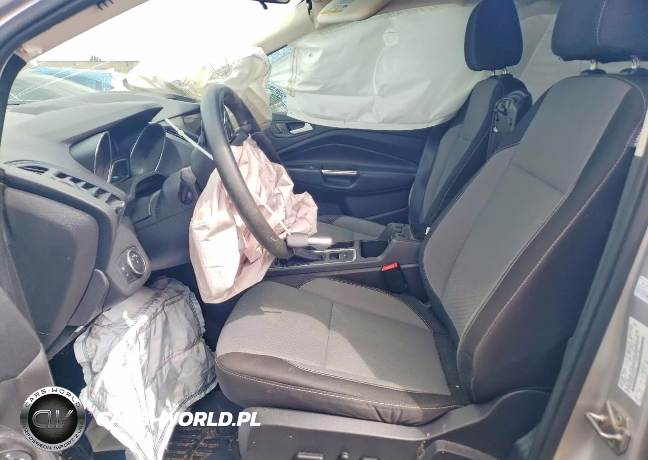 2017 Ford Escape Se VIN:1FMCU9G92HUE24371 - 7
