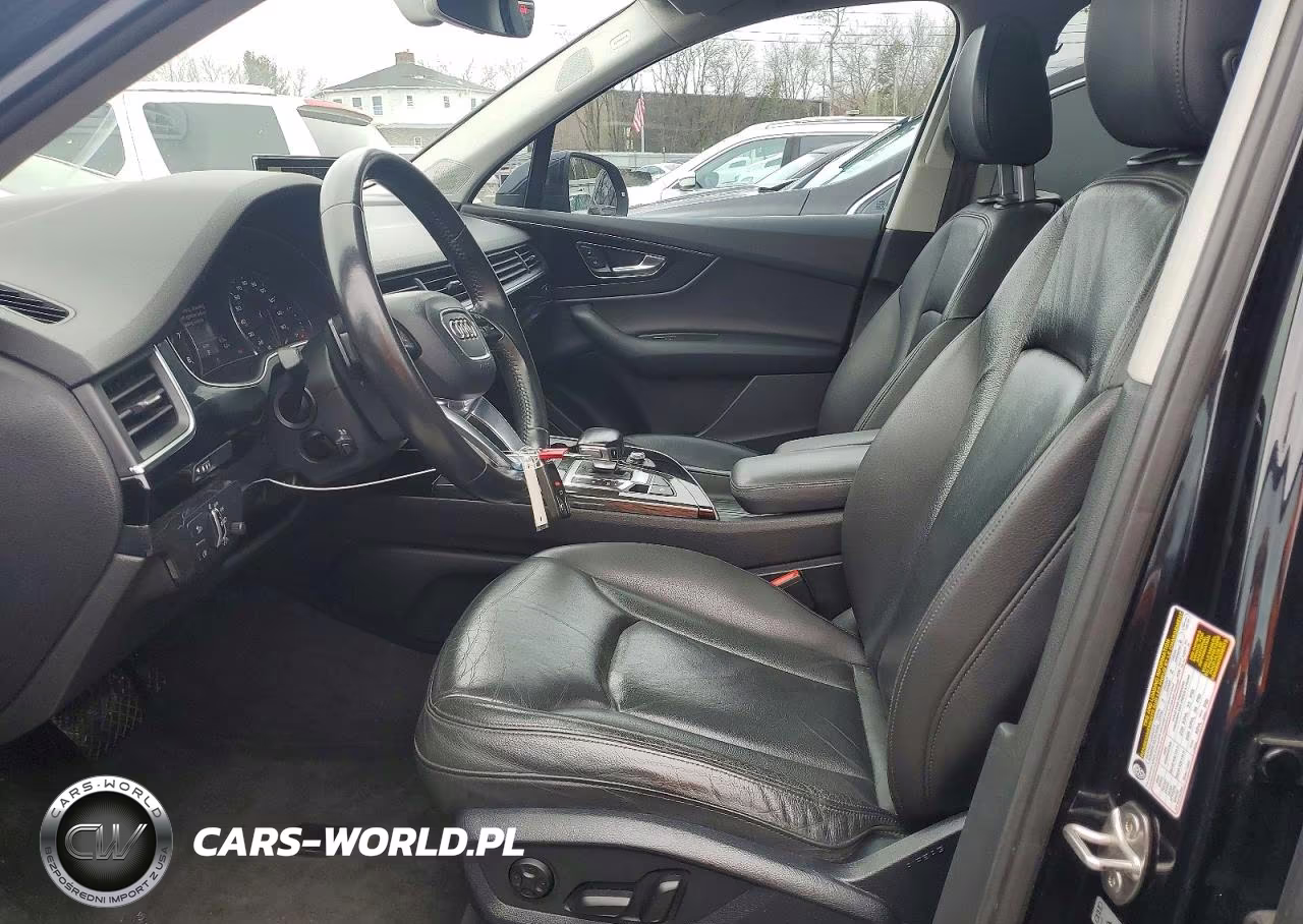 2017 Audi Q7 Premium Plus VIN:WA1LAAF78HD004316 - 7