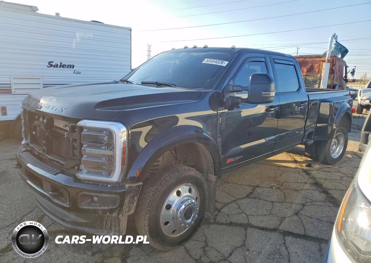 2026 Ford F450 Super Duty – zdjęcie 1 z 12