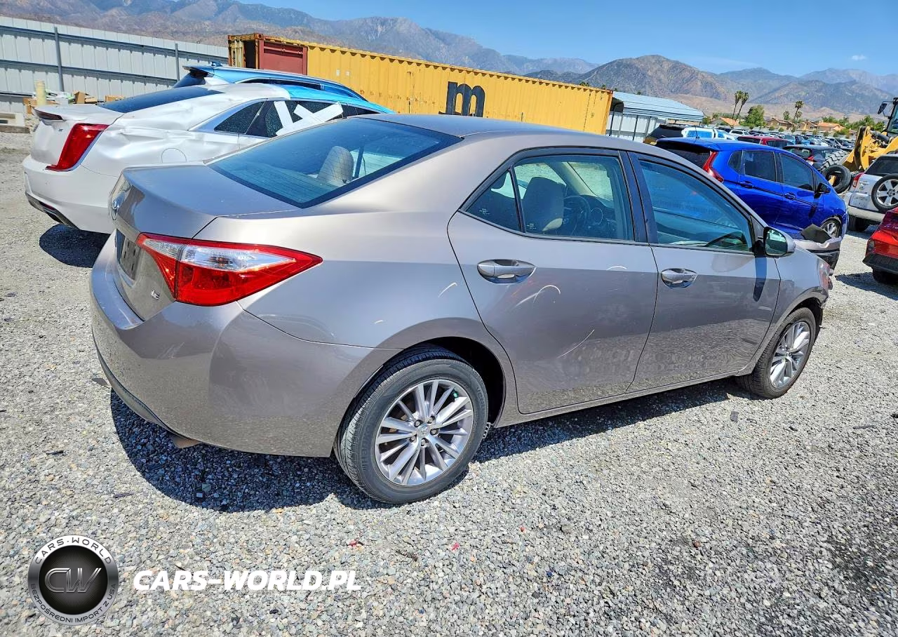 2014 Toyota Corolla Le Plus VIN:5YFBURHE7EP109019 - 3