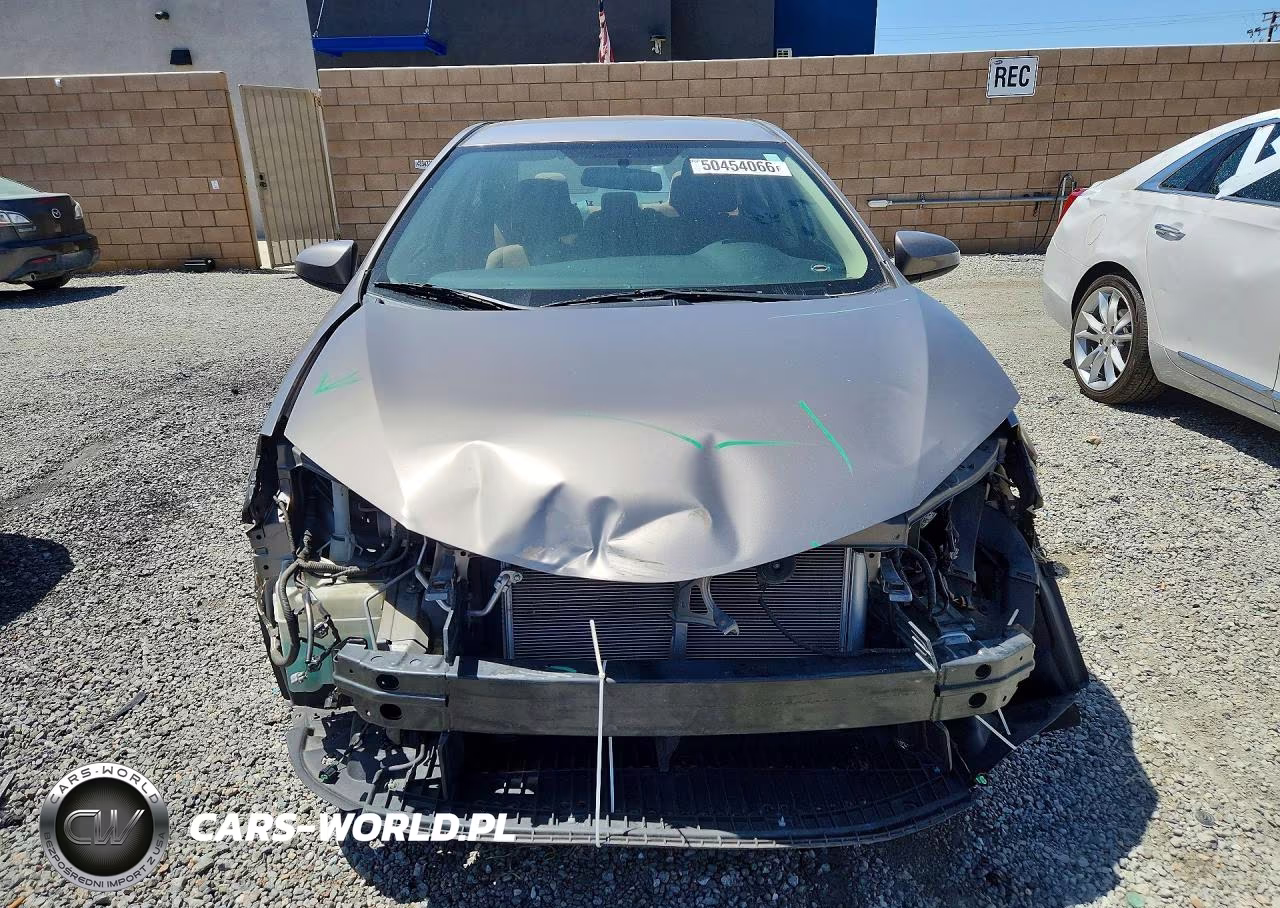 2014 Toyota Corolla Le Plus VIN:5YFBURHE7EP109019 - 5