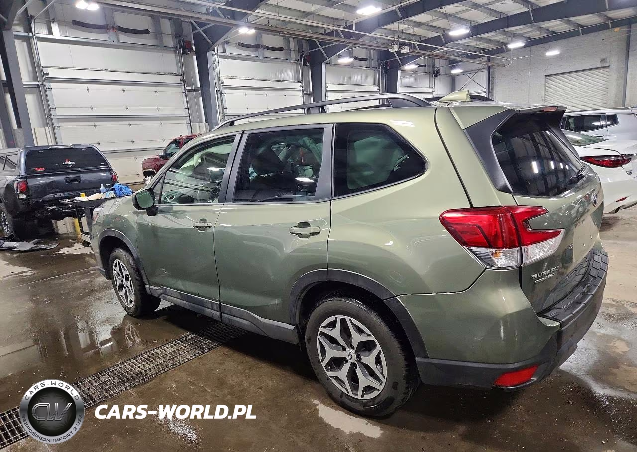 2020 Subaru Forester Premium VIN:JF2SKAJC3LH457989 - 2