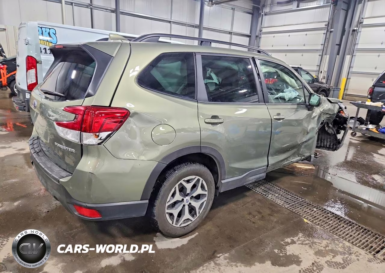 2020 Subaru Forester Premium VIN:JF2SKAJC3LH457989 - 3